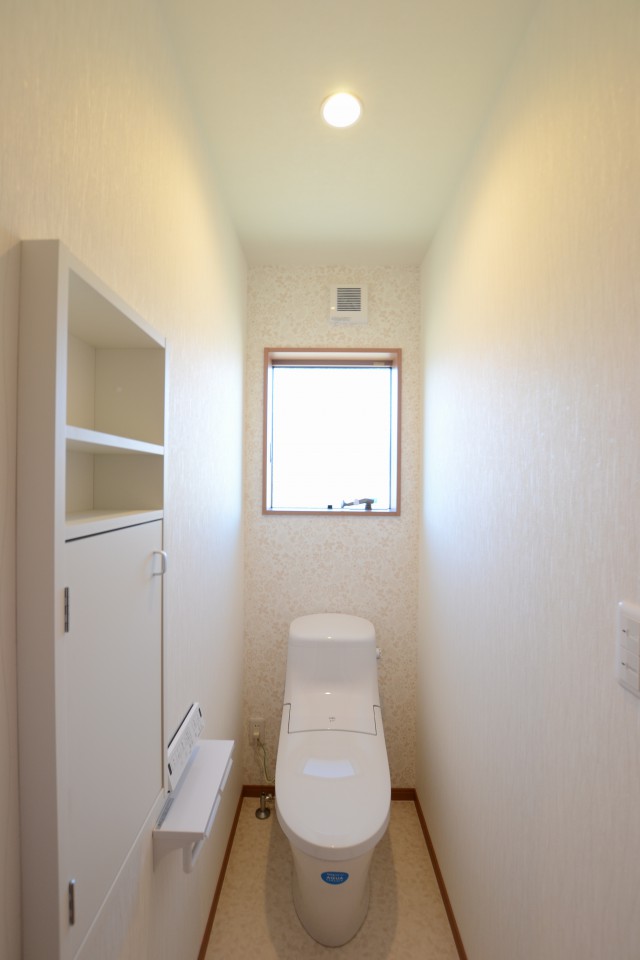 山梨県南アルプス市Ｍ様邸新築住宅のトイレ